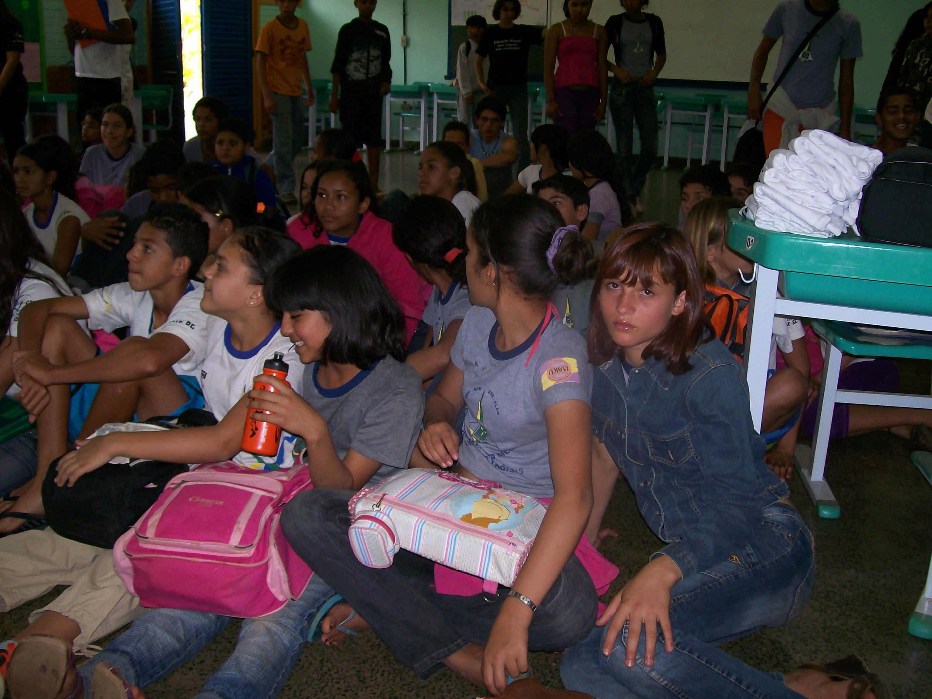 Cine Cidadão no CEF Arapoanga — debate com estudantes